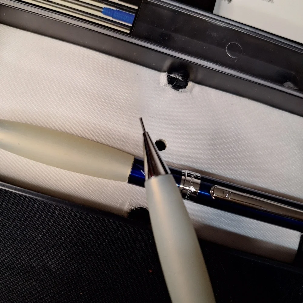 Pierre‎ Cardin Ballpoint Pen and Mechanical Pencil Set Blue Silver with Case